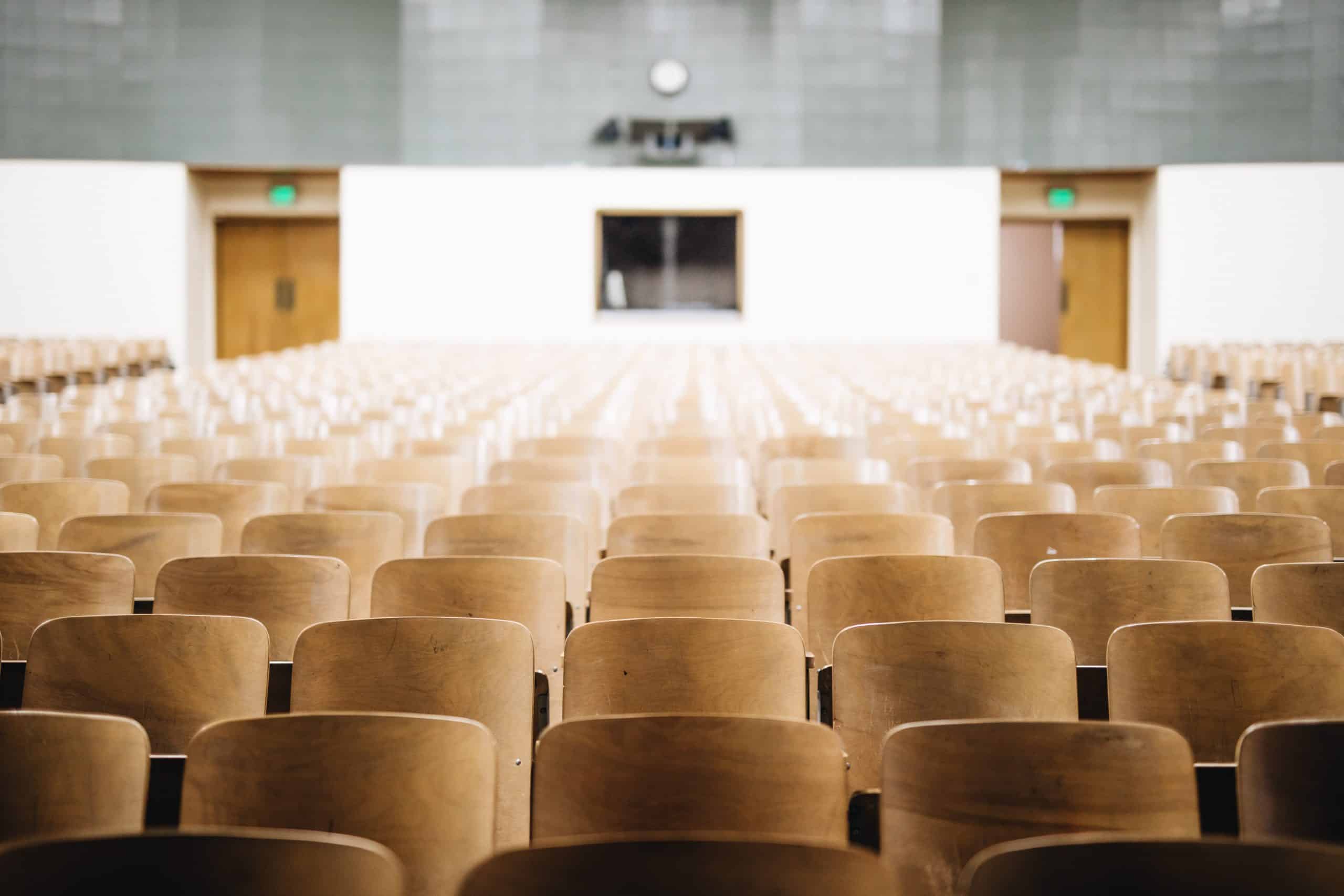 Image of an empty lecture hall